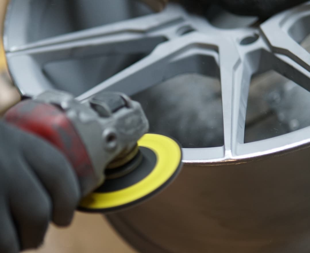 How to Remove Brake Dust from Alloys - Expert Guide