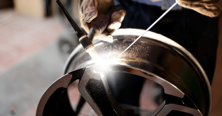 Why Choose Alloy Fix for Your Alloy Wheel Repair Needs?